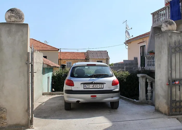아파트 With A Parking Space - 6205 *