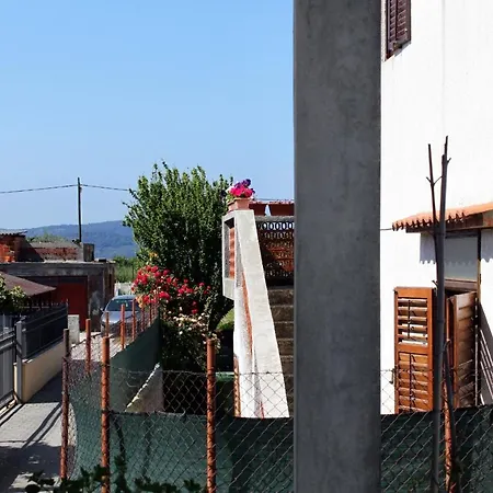 Apartman With A Parking Space - 6205